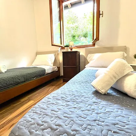 Lägenhet Guja Esino Lario